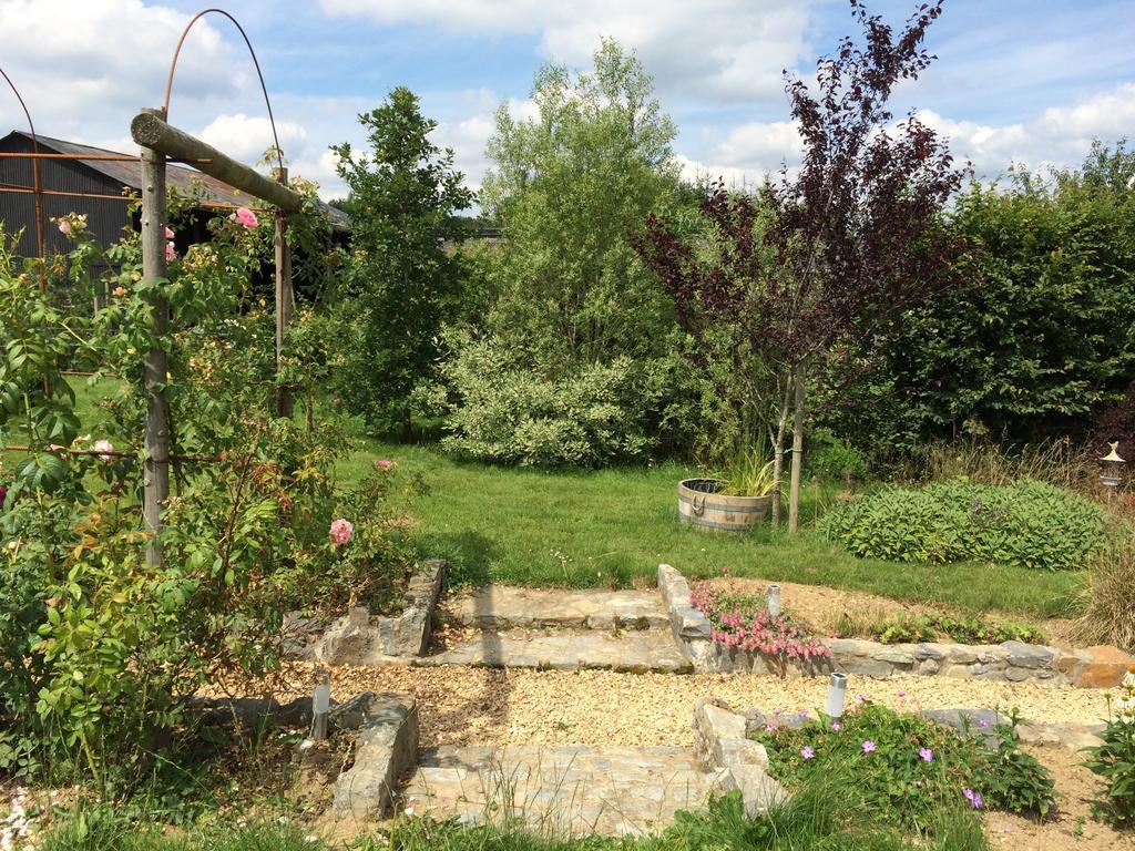 B&B La Ferme Du Doux Libramont-Chevigny Luaran gambar