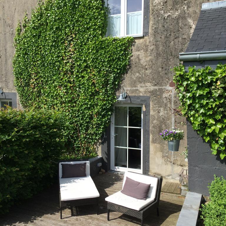 B&B La Ferme Du Doux Libramont-Chevigny Luaran gambar